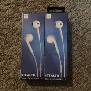 2x Stereo Earbuds w/ Mic